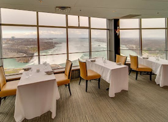 canada/niagara-falls/fallsview/restaurant/sky-fallsview-steakhouse