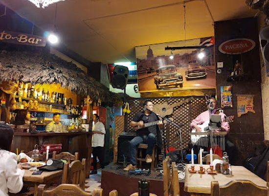 bolivia/la-paz/restaurant/sabor-cubano