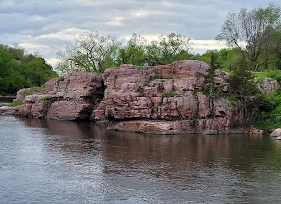 south-dakota/palisades-state-park/restaurant/palisades-state-park