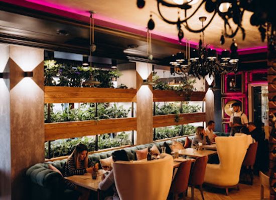 ukraine/lutsk/restaurant/cafe-de-vino
