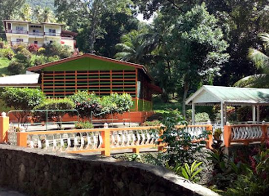 saint-lucia/malgretoute/restaurant/marie-s-local-cusine