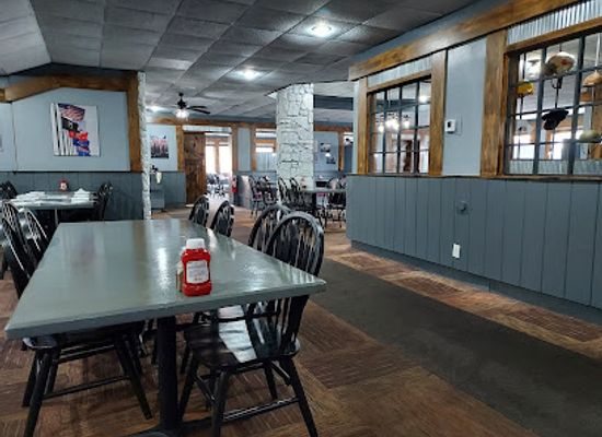 missouri/branson/restaurant/heroes-tastes-taps
