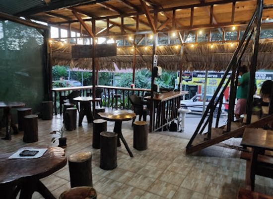 costa-rica/osa-peninsula/restaurant/delicias-bahia-drake