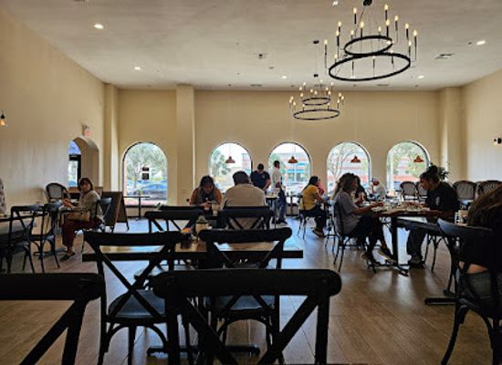 texas/brownsville/restaurant/roosters-eatery