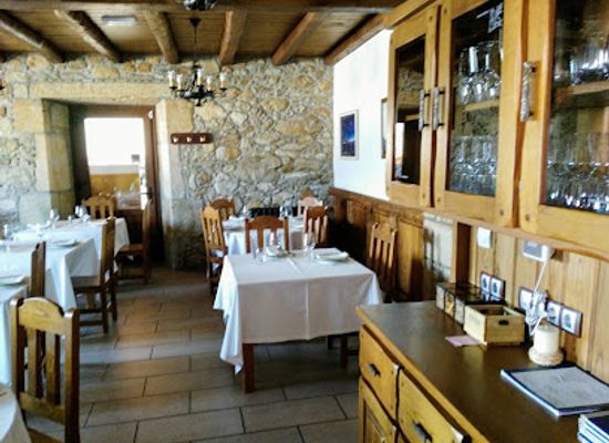 spain/galicia/restaurant/restaurante-tira-do-cordel