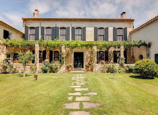 france/camargue/restaurant/le-mas-de-peint