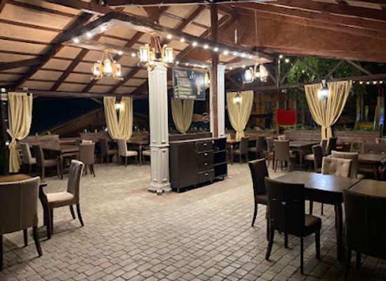ukraine/kyiv-reservoir/restaurant/priorka-restoran