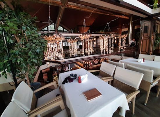 moldova/hotin-county/restaurant/pegas-terrace-restaurant