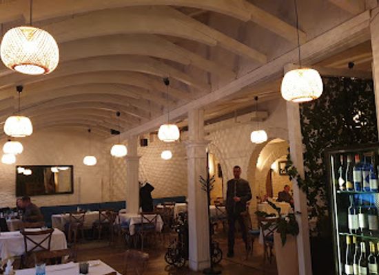 serbia/podrinje/restaurant/avala