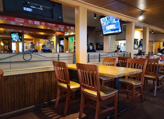 wyoming/cheyenne/restaurant/applebee-s-grill-bar