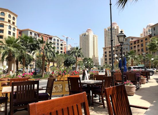 qatar/the-pearl-qatar/restaurant/lord-of-the-wings