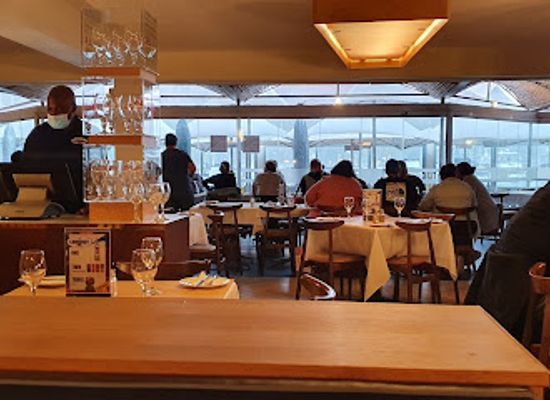 south-africa/western-cape/restaurant/lookout-deck-restaurant-and-bar