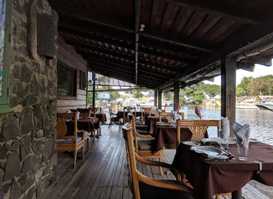 saint-lucia/anse-mamin/restaurant/the-coal-pot-restaurant