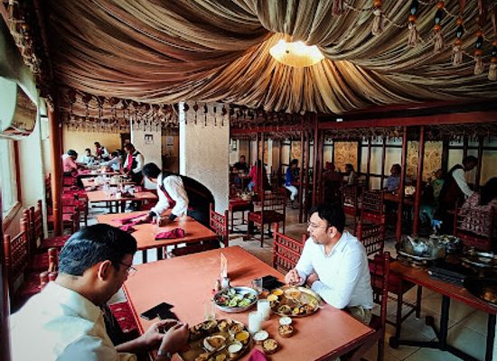 india/vadodara/restaurant/mandap-the-authentic-gujarati-thali-restaurant