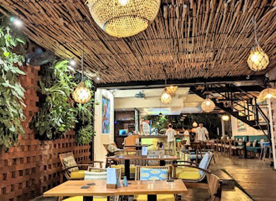 indonesia/bali/seminyak/restaurant/bloom-neighbourhood-cafe-seminyak
