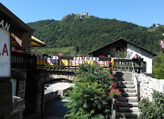 bosnia-and-herzegovina/una-sana-canton/restaurant/havala