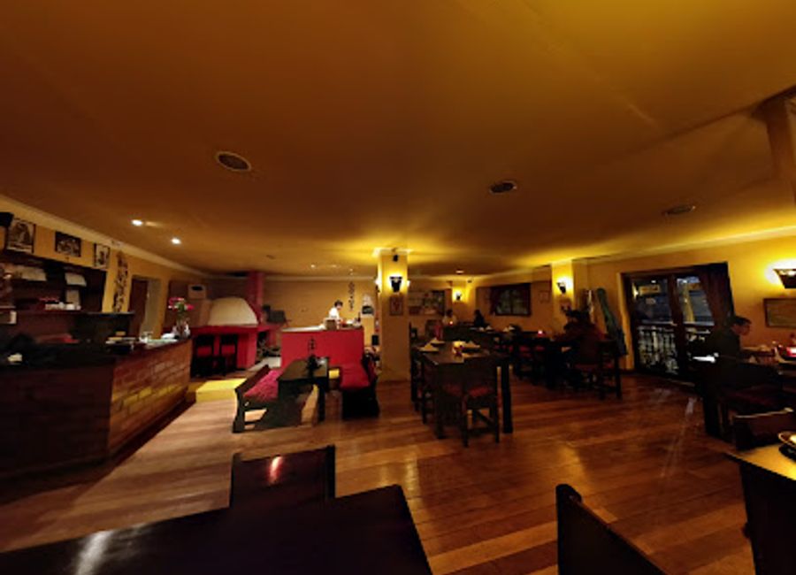 Discover Mi Comedia - Pizzeria: A taste of Italy in Huaraz, renowned for delicious pizzas and warm hospitality.