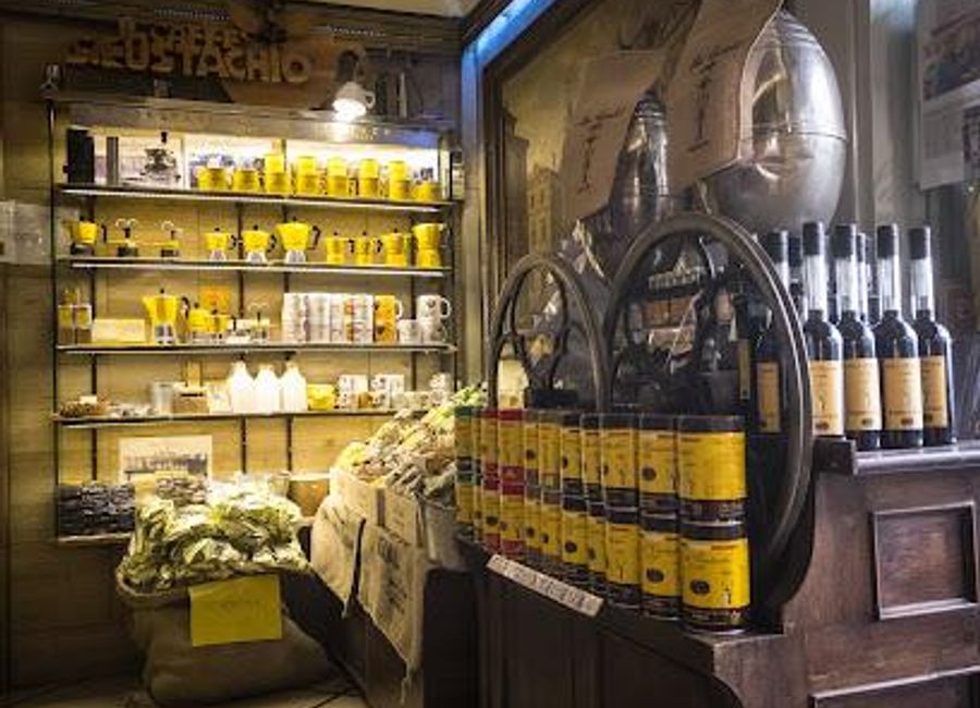 Discover the essence of Roman coffee culture at Sant' Eustachio Caffè, where tradition meets excellence in every cup.