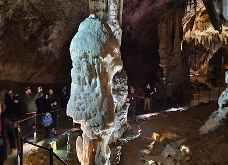 Experience delectable local and international cuisine at Magdalena Food & Fun, your perfect dining companion after exploring Postojna's stunning caves.