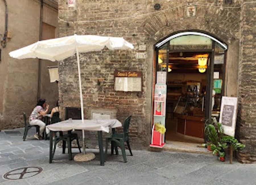 Experience authentic Tuscan flavors at Osteria Le Sorelline in Siena – where tradition meets taste.