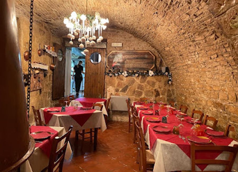 Experience authentic Italian cuisine at The Ciacco's Tavern Restaurant in Ruvo di Puglia – where every meal is a celebration of flavor.