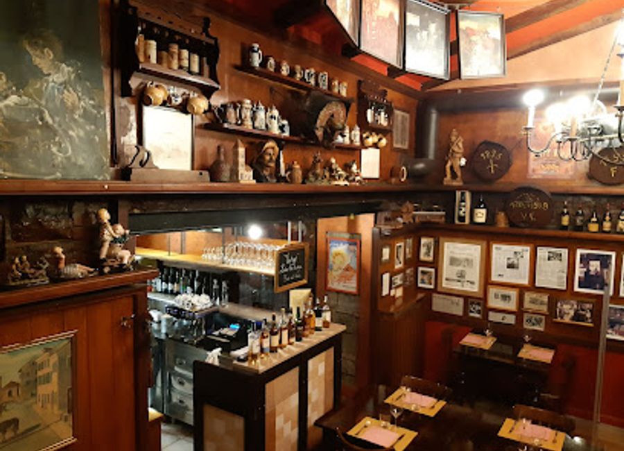 Discover authentic Italian cuisine at Antica Hostaria da Libero in Trieste, where tradition meets flavor in a cozy atmosphere.