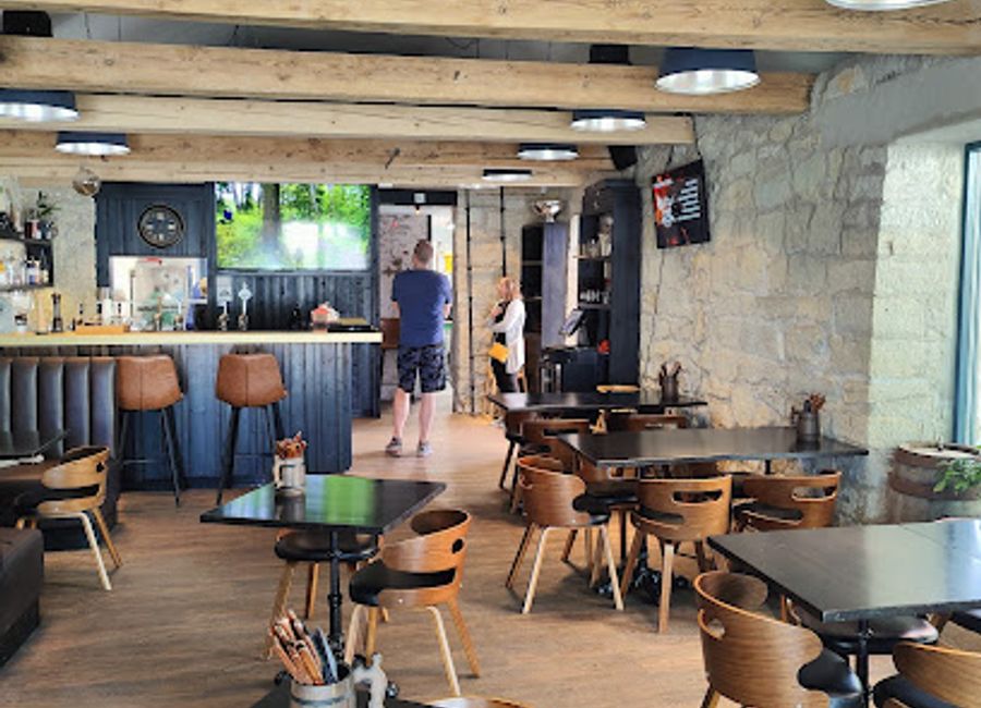 Savor authentic Estonian grilled cuisine at PÖIDE GRILLHOUSE in Kuressaare - A must-visit dining experience on Saare Island.