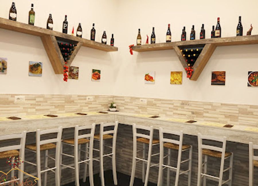 Experience authentic Italian flavors at Na' Pasta in Pompei – where fresh pasta meets warm hospitality.