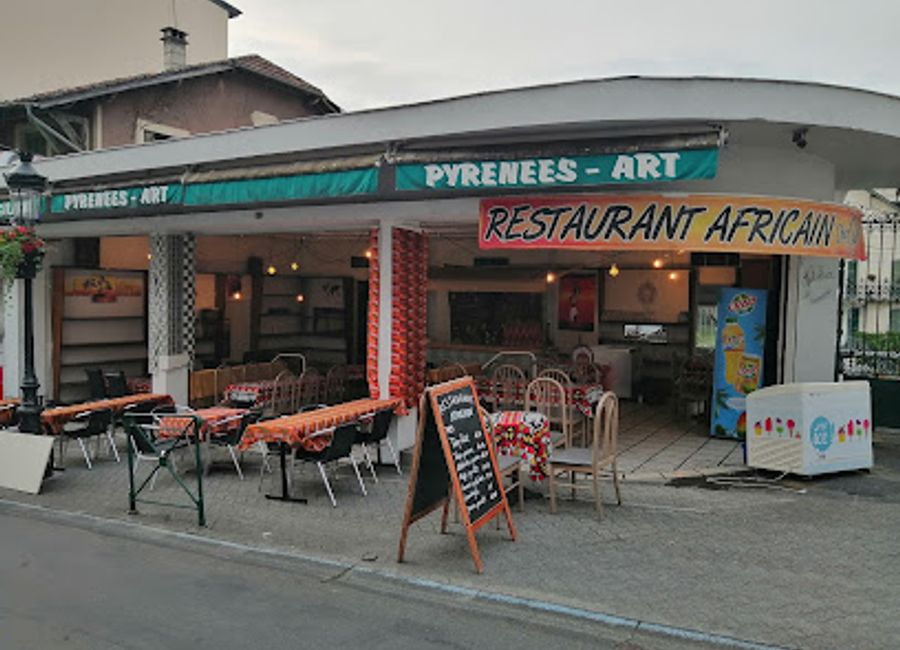 Experience authentic African cuisine at Restaurant Africain CHEZ YACOU in Lourdes—where every dish tells a story.