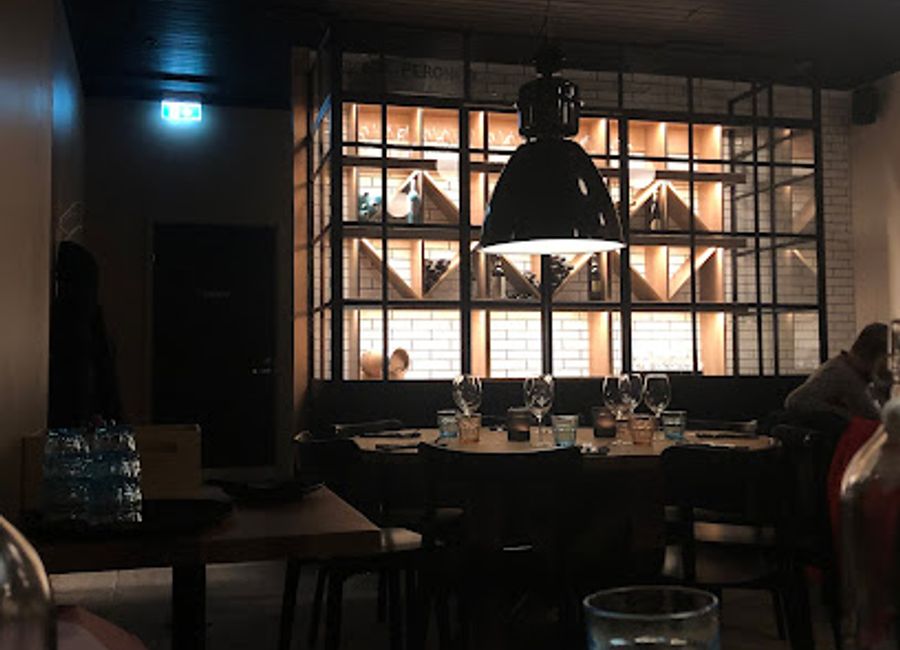 Experience authentic Finnish cuisine at Ristorante il GUFO in Kuusamo - where tradition meets taste in a cozy atmosphere.