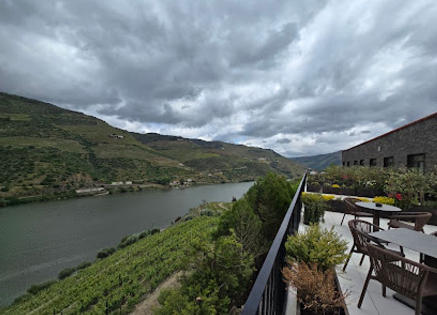 Discover exquisite Portuguese cuisine at São LUIZ by Chef Vitor de Oliveira in the heart of Douro Valley.