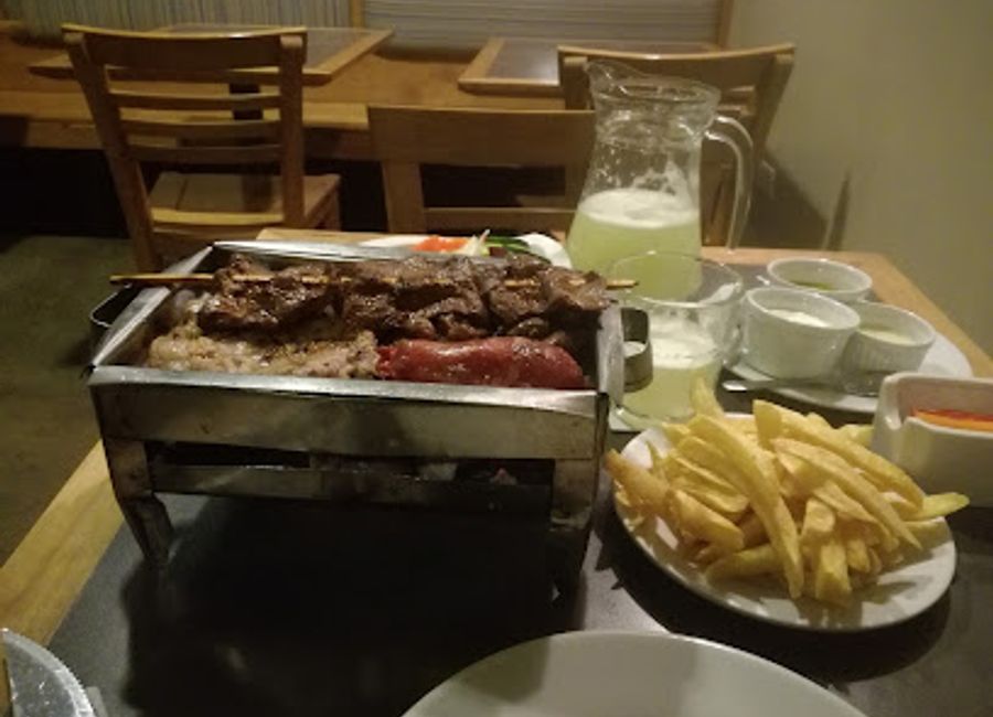 Discover the rich flavors of Peru at El Fogón in Huaraz – where culinary excellence meets local charm.