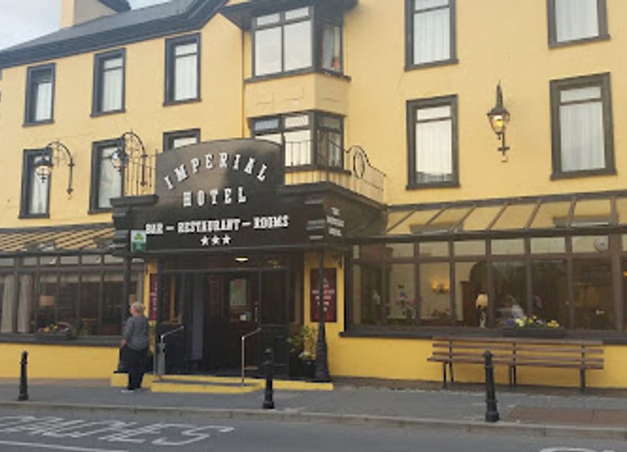 Experience delightful fast food with local flair at The Burren Takeaway in Lisdoonvarna - perfect for tourists seeking quick bites!