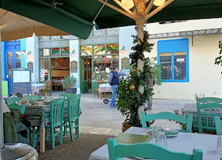 Experience authentic Greek cuisine at Elatos Tavern in Nafplio – where tradition meets flavor in a warm and inviting atmosphere.