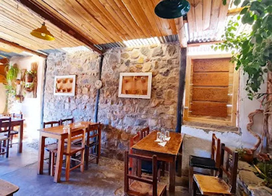 Discover authentic Argentine flavors at Kusikanky in Tilcara – where tradition meets culinary excellence amidst stunning Andean scenery.