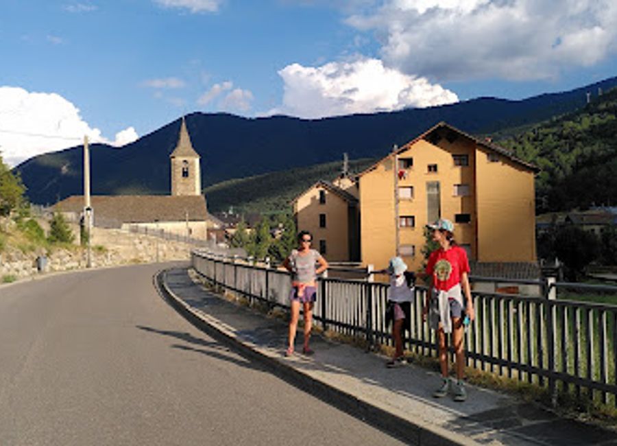 Discover authentic Italian flavors at Pizzeria Al Dente in Espot - where every pizza tells a story.