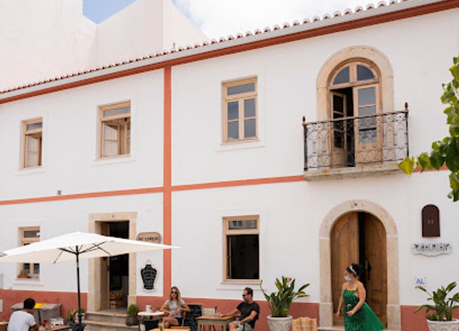 Discover authentic Portuguese flavors at Ao Largo Odeceixe, where fresh ingredients meet traditional recipes in a charming setting.