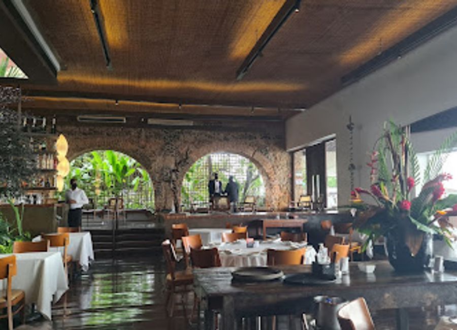 Experience culinary excellence at Amado in Salvador, where fresh seafood meets breathtaking views for an unforgettable dining adventure.