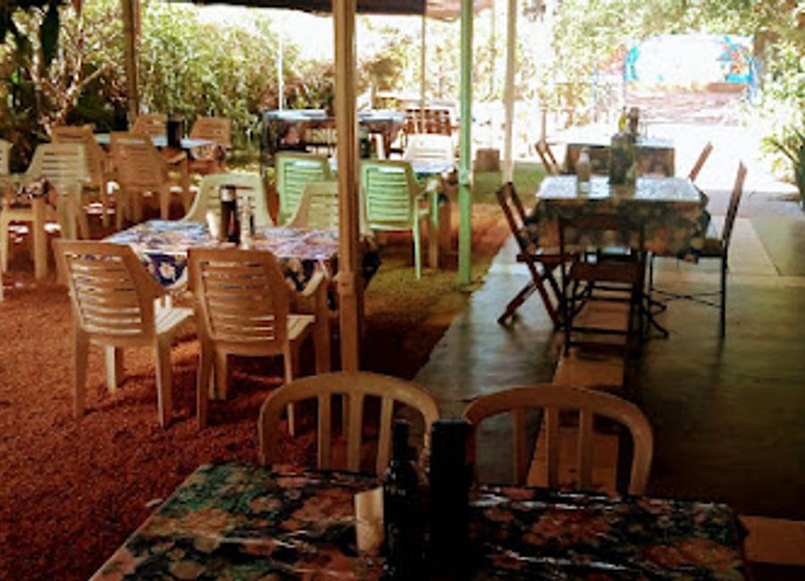 Experience authentic Italian cuisine at Zu's Bistro in Alto Paraíso de Goiás - where every meal feels like a trip to Italy.