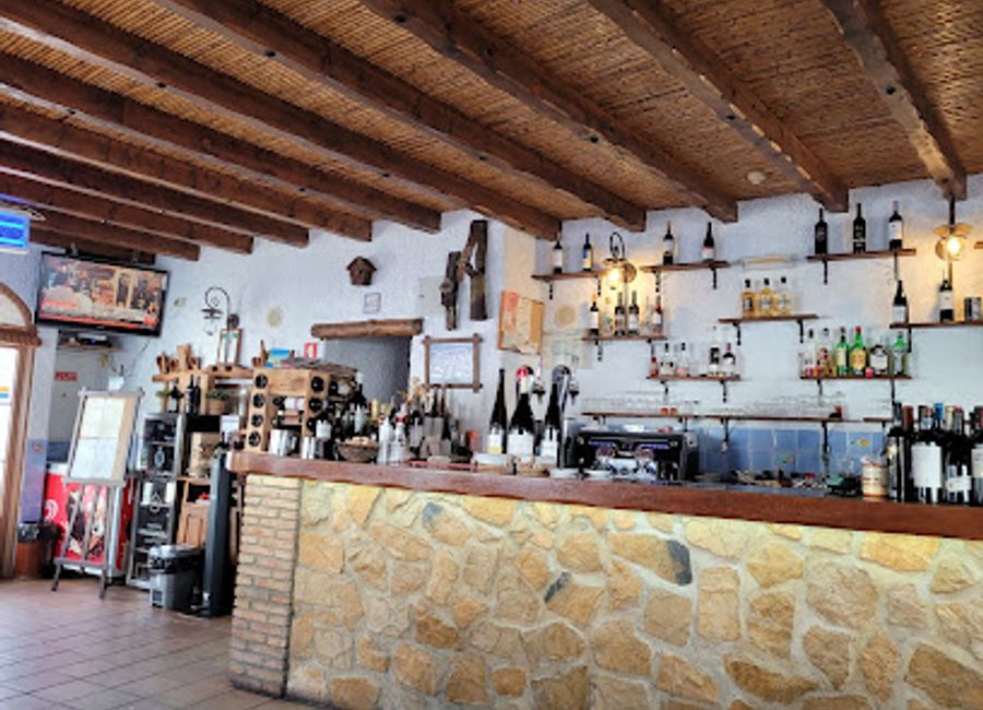 Discover authentic Portuguese cuisine at Zé Inácio, where every dish tells a story of flavor and tradition.