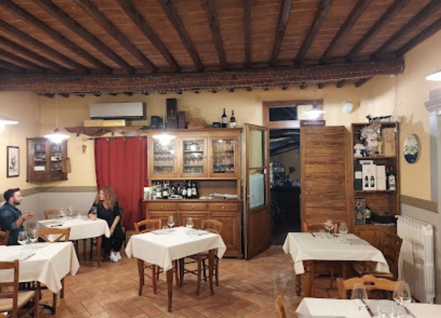 Discover authentic Tuscan flavors at Antica Fonte - where tradition meets culinary excellence in Arezzo.