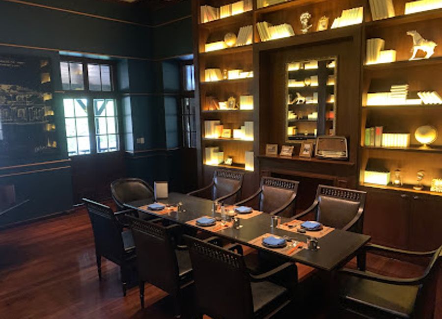 Discover The Service at 1921 House in Chiang Mai – where exquisite steak meets MI6-inspired elegance for an unforgettable dining experience.