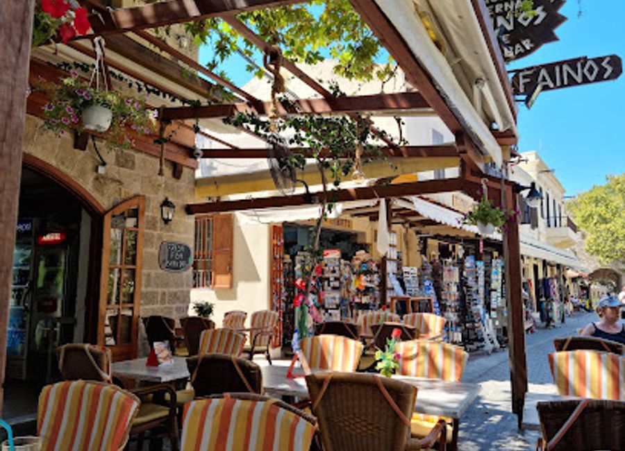 Discover authentic Greek cuisine at Fainos Restaurant in Rhodes – where tradition meets culinary excellence.