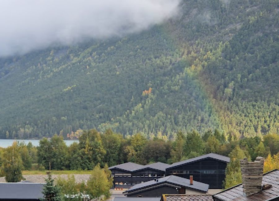 Experience authentic Norwegian cuisine at Fossheim Hotell - Restaurant in Lom, where local flavors meet stunning mountain views.