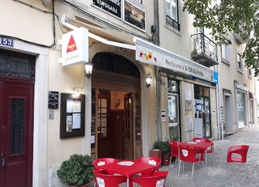 Experience authentic Portuguese cuisine at A Brasinha Restaurant in Tomar - where local flavors meet inviting atmosphere.