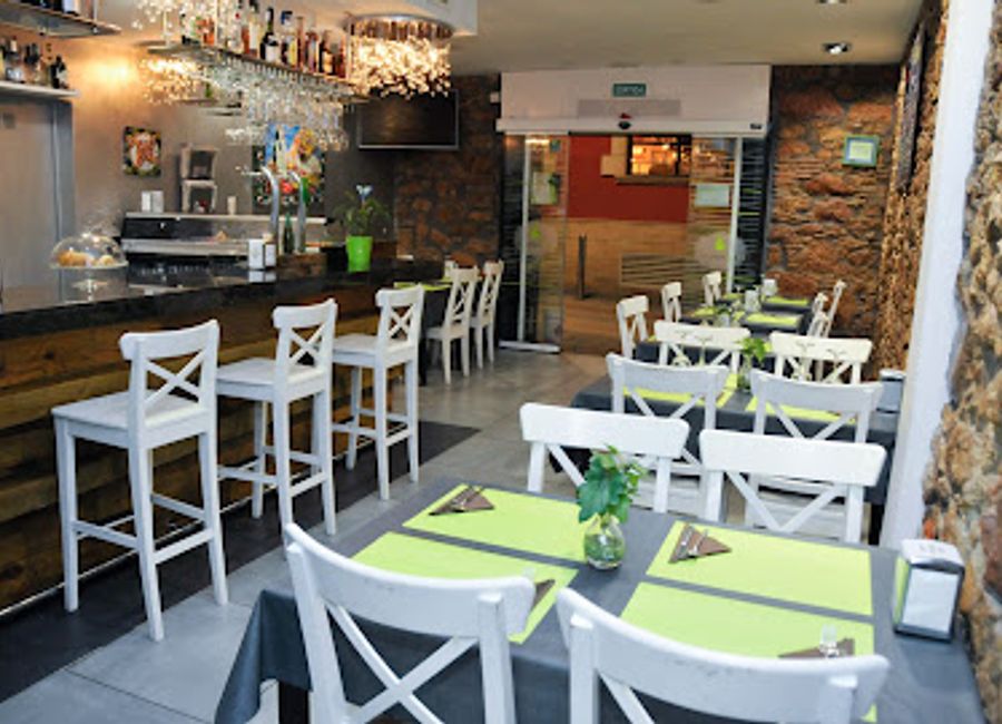 Discover authentic Mediterranean flavors at La Mossegada in Tarragona – where every dish tells a story.