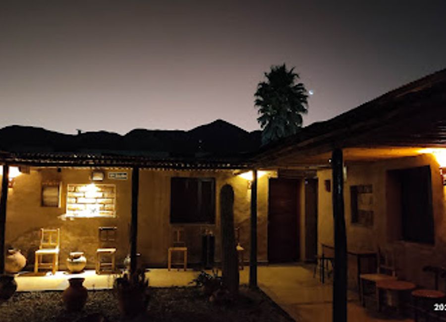 Discover authentic Argentine hospitality at El Antigal de Tilcara Hostería y Restaurante—where comfort meets culinary delight.