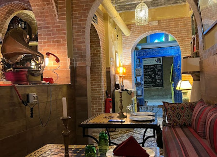 Experience authentic Moroccan flavors at Restaurant Ramsess in Essaouira – where traditional meets contemporary dining.