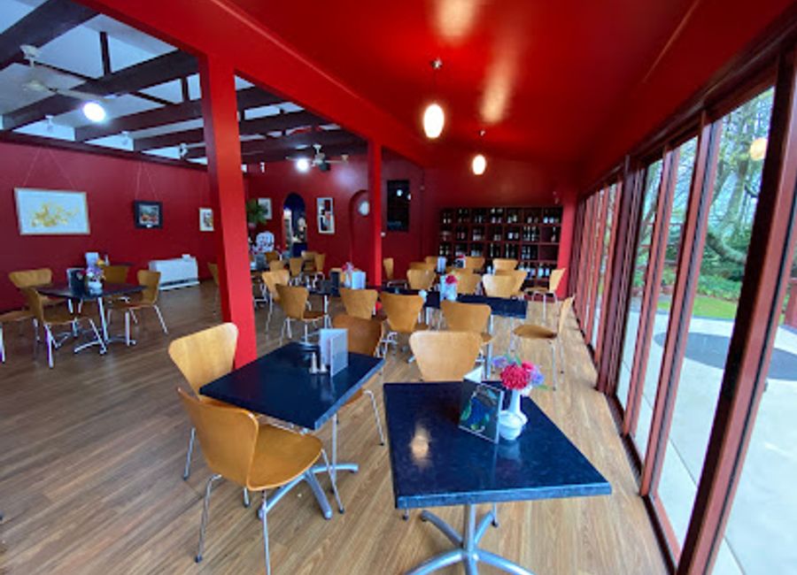 Experience the serenity of Villarett Gardens in Tasmania - where stunning landscapes meet exquisite dining and unforgettable celebrations.