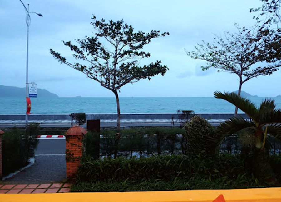 Experience authentic Vietnamese cuisine at The Secret Restaurant in Côn Đảo - where every meal is a delightful journey into local flavors.